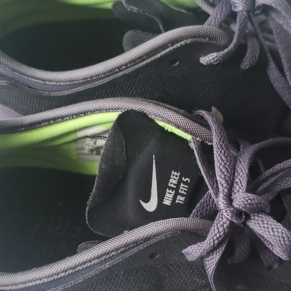 Nike Free TR Fit 5 Women's Size 8 Black Sneakers - Picture 6 of 7